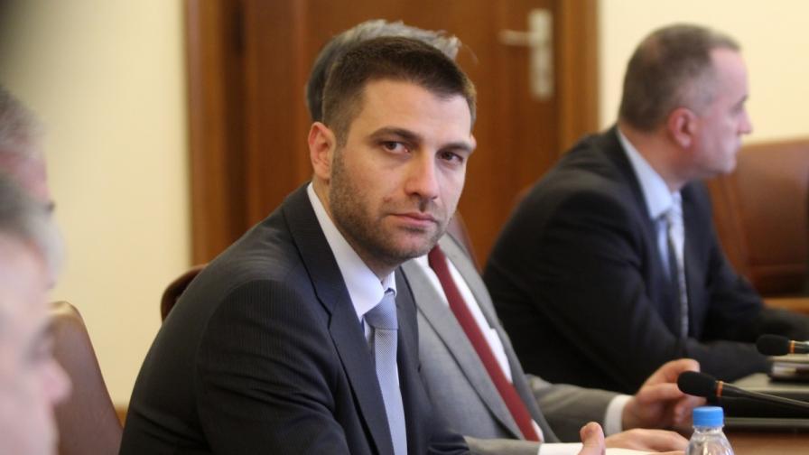  Бивш министър пое превоза в София 