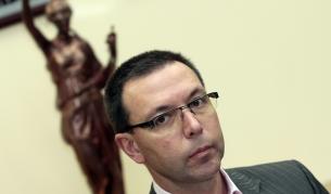 Светлозар Костов