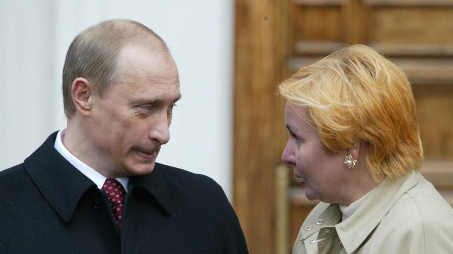 Владимир и Людмила Путини, снимани на 9 май 2005 г.