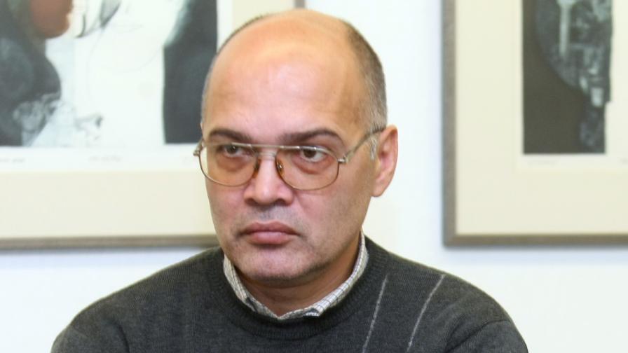 Тихомир Безлов: Всички вътрешни министри трябва да са в ситуацията на Цветанов