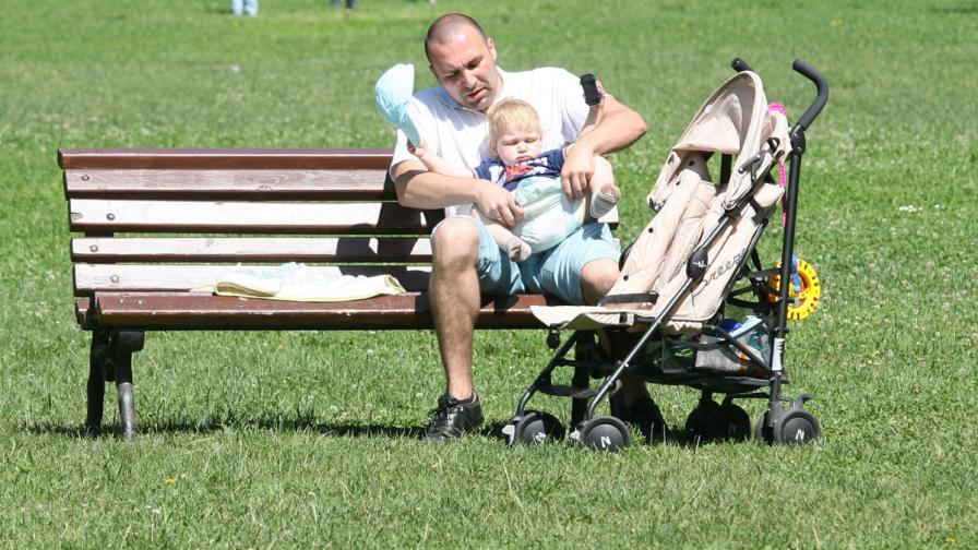 Българските татковци искат равни родителски права