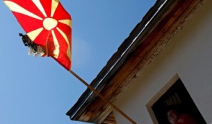 В Македония: Задържаха Паско Кузман, разрешавал незаконни разкопки