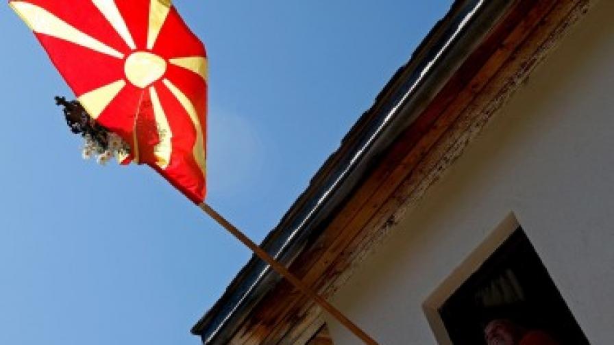 В Македония: Задържаха Паско Кузман, разрешавал незаконни разкопки