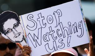 Протест във Франкфурт срещу американските програми за електронно проследяване