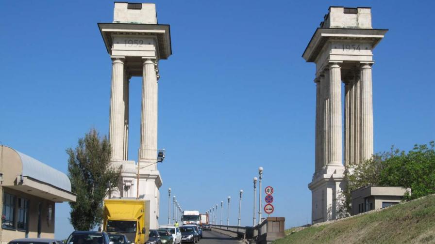 Драганов: „Дунав мост“ няма да бъде затварян по време на ремонта