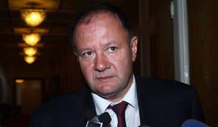 Миков: Борисов не може да иска оставка