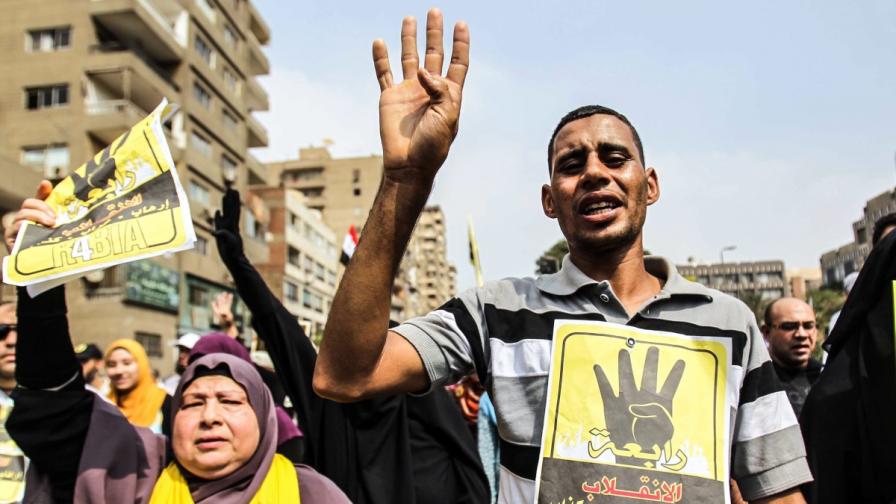 Поддръжници на "Мюсюлмански братя" опитаха да завземат "Тахрир"