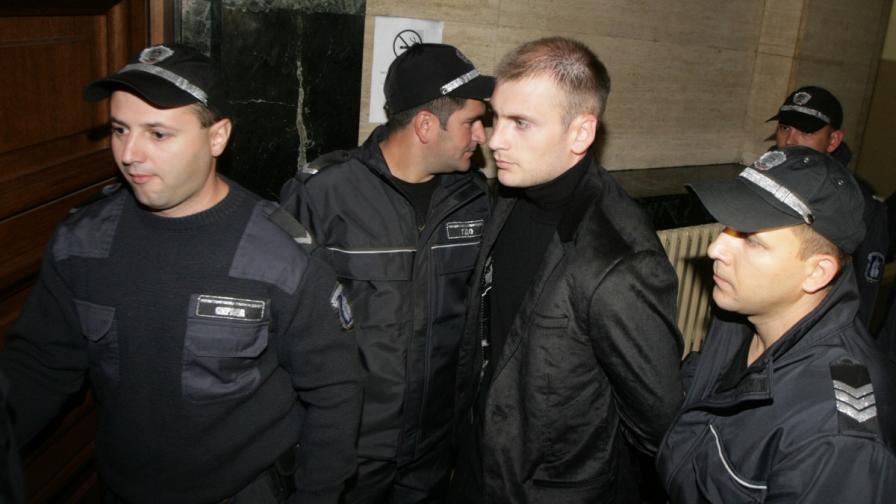 Съдът реши: Октай Енимехмедов остава в ареста