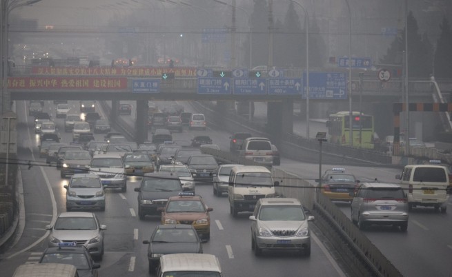 Нови ограничения за автомобилите в Пекин