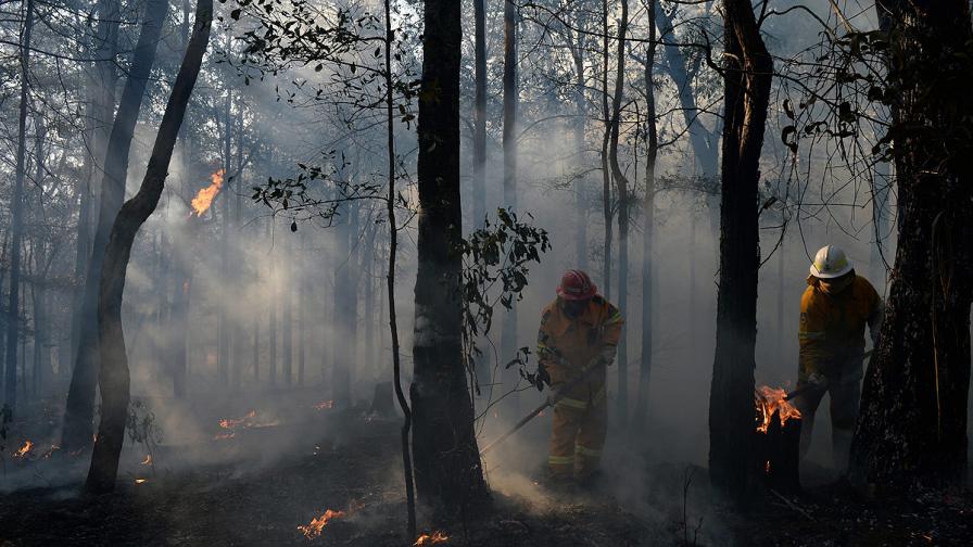Един от големите пожари в Австралия бил причинен от военно учение