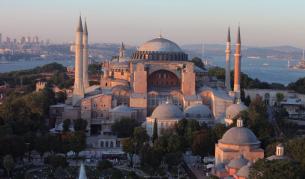 "Света София" в Истанбул