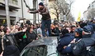 Би Би Си и "Монд" за протестите в България