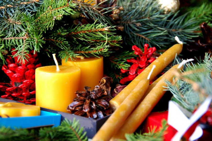 Коледният базар в София