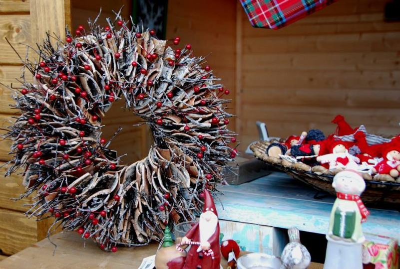 Коледният базар в София - снимка 7