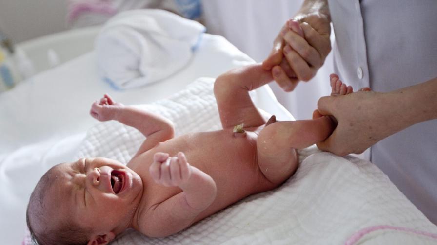Доставят петвалентната ваксина за бебета през декември