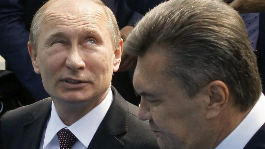 Путин и Янукович в Киев през юли 2013 г.