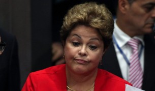 Откриха процедура за импийчмънт срещу Дилма Русеф