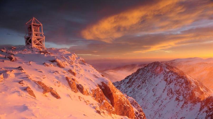 Снимка на Мая Къркаличева на връх Мусала