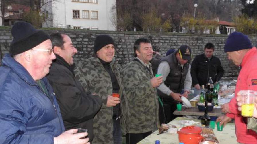 Над 400 хил. българи празнуват на Йордановден и Ивановден