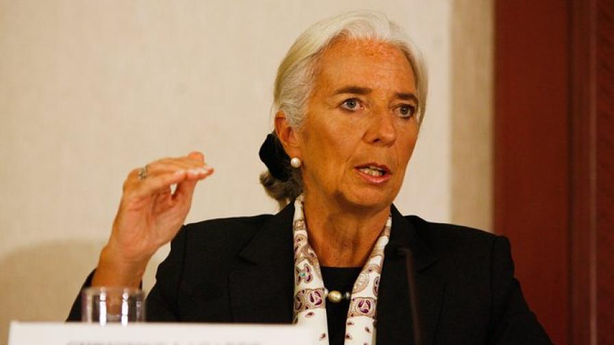 МВФ повишава прогнозите за растеж на икономиката